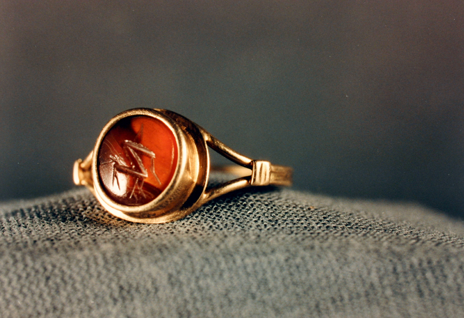 Anello