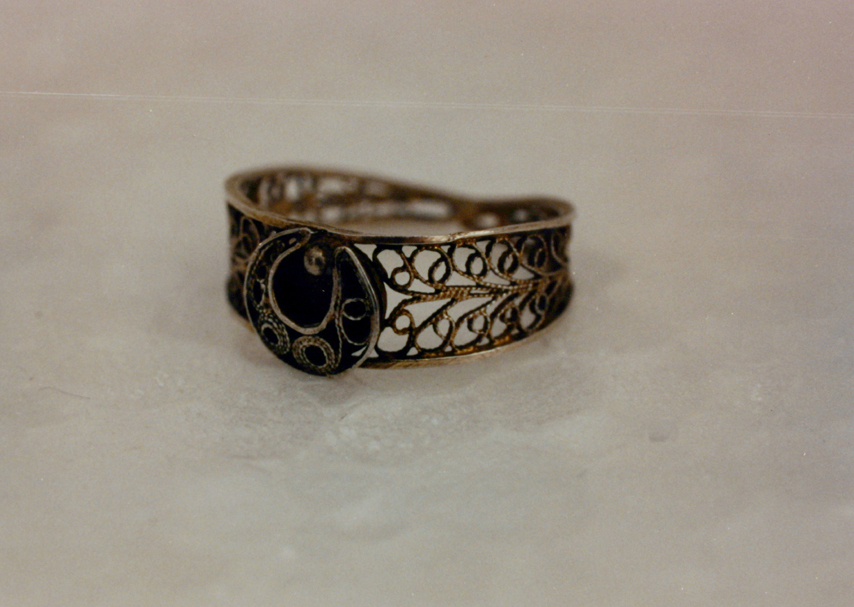 Anello