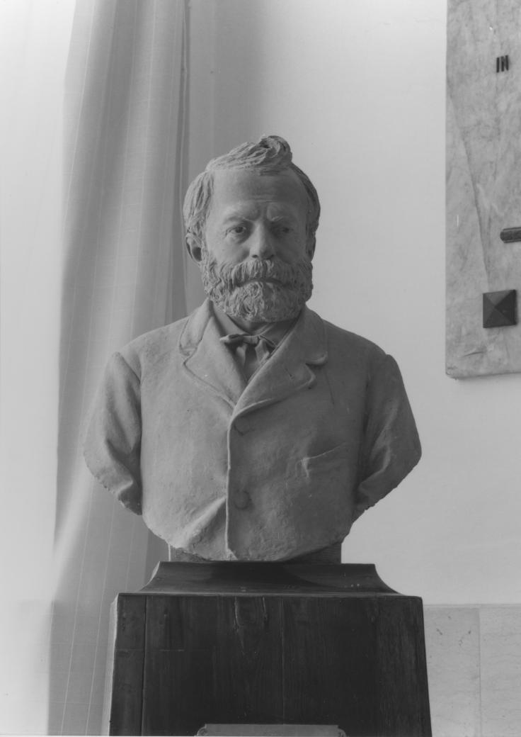 Busto ritratto d'uomo (busto)