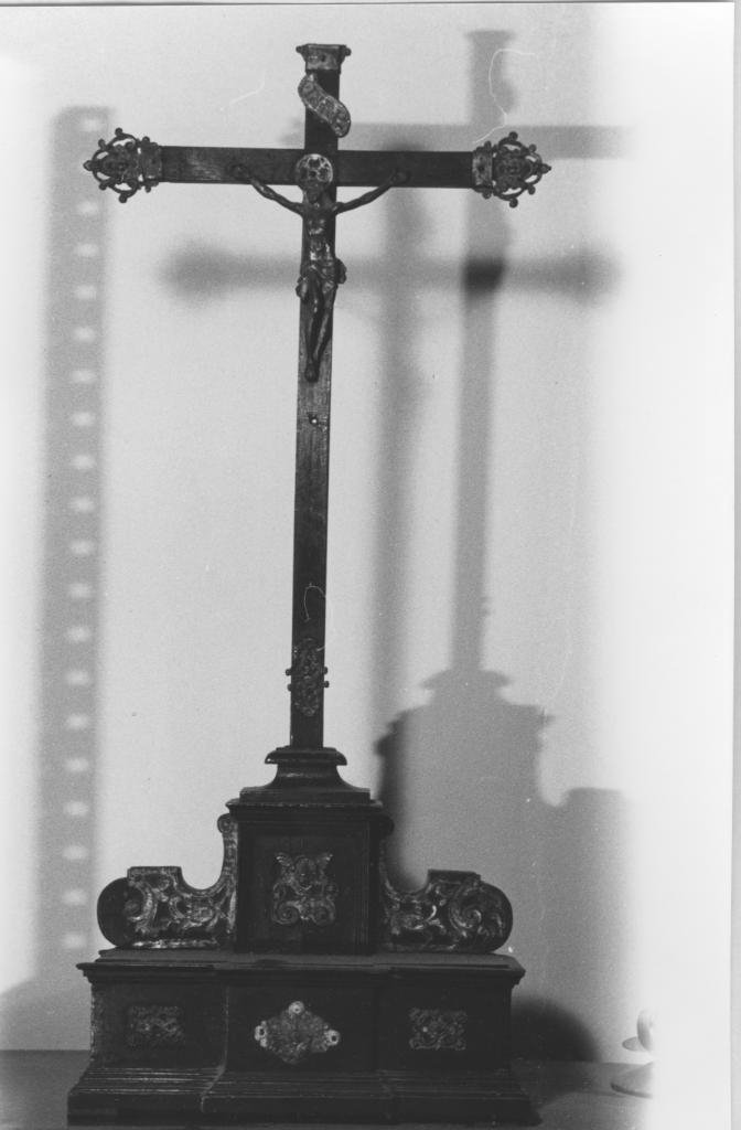 Croce d'altare