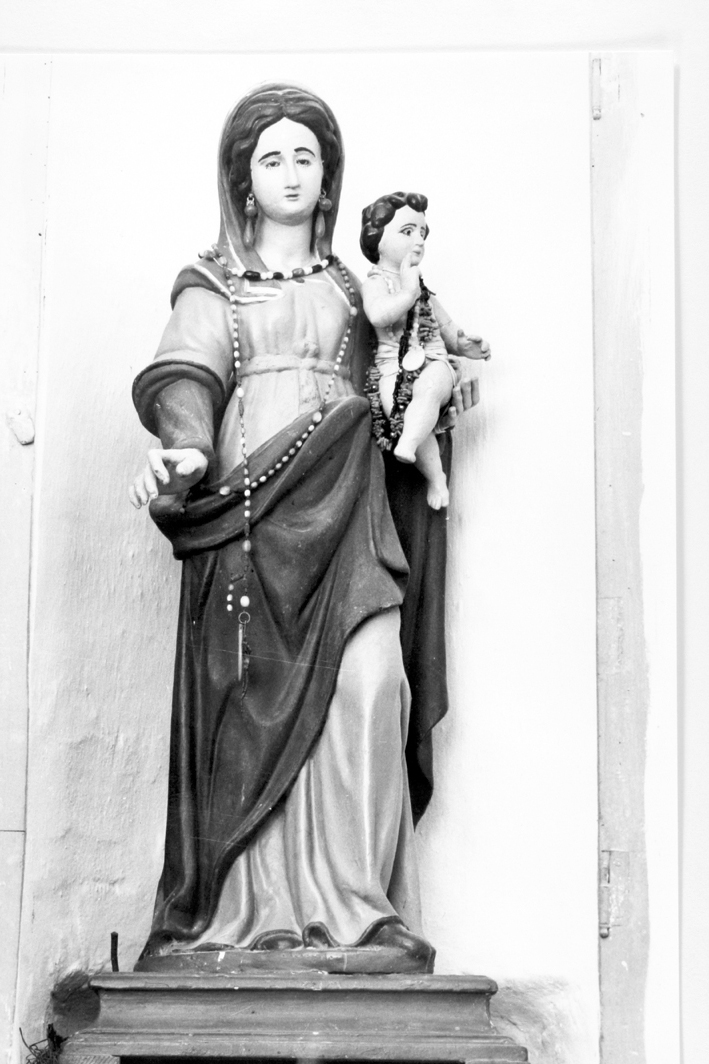 Madonna del rosario (statua)