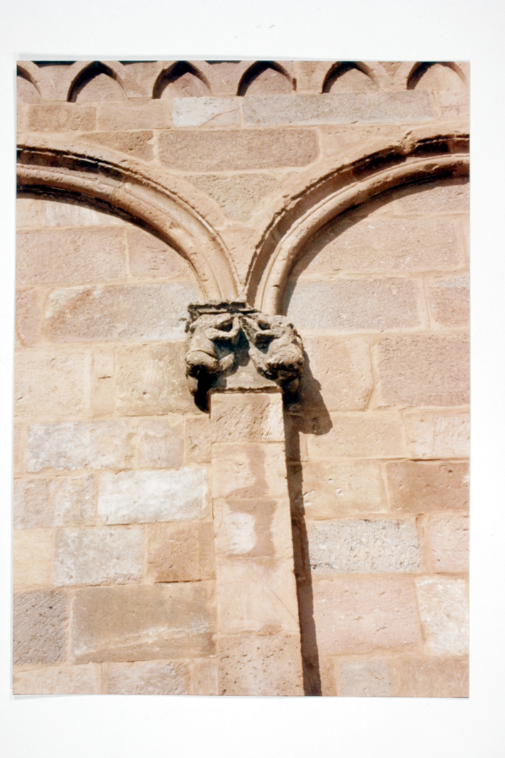 Capitello