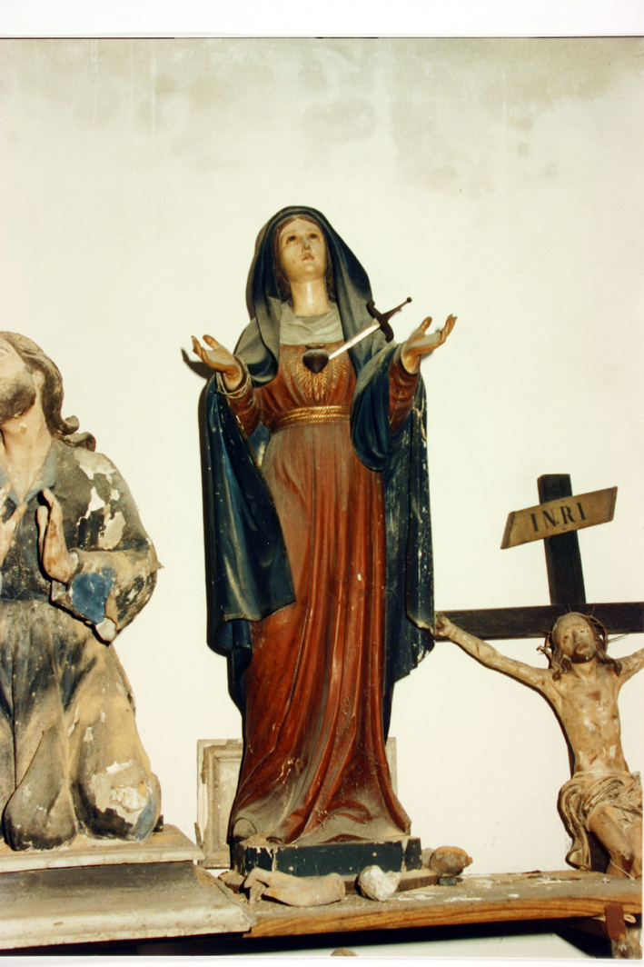 Sacro cuore di maria (statua)
