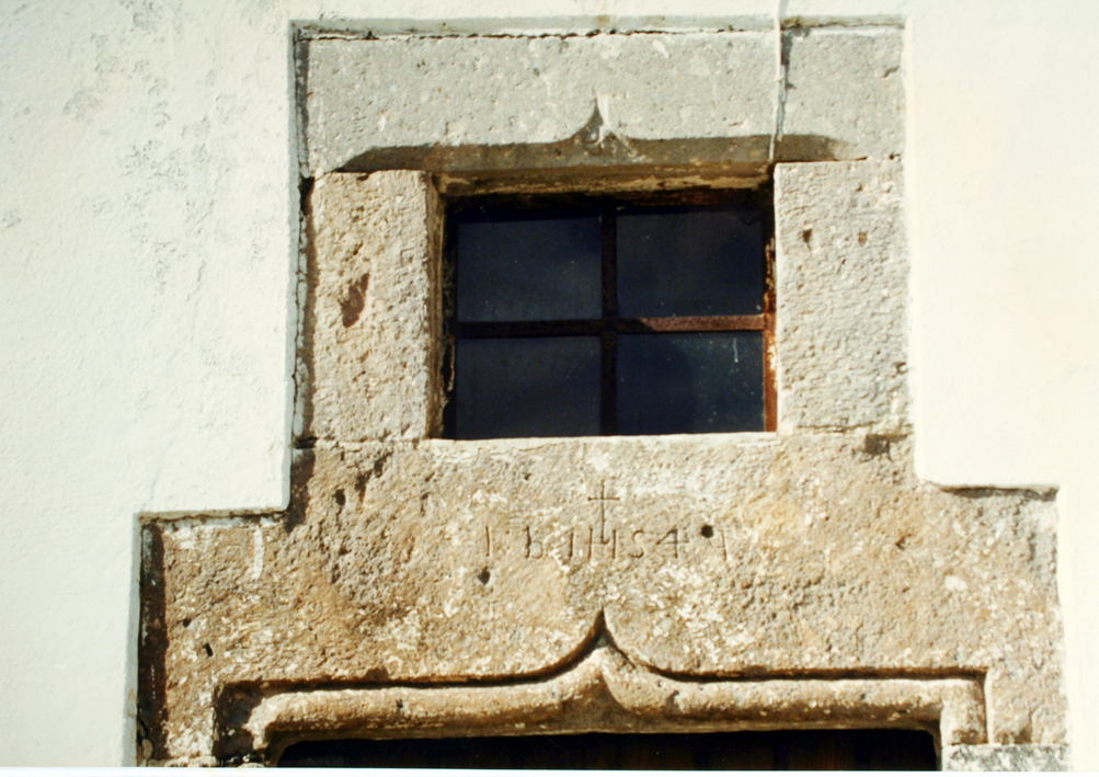 Architrave di finestra