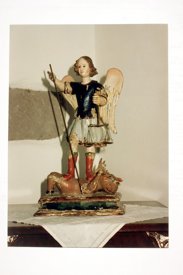 San michele arcangelo (statuetta)