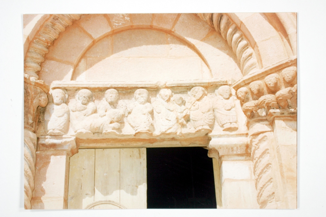 Architrave