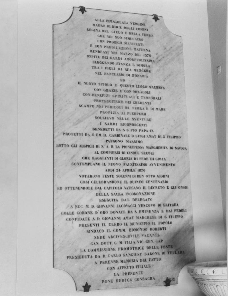 Lapide commemorativa