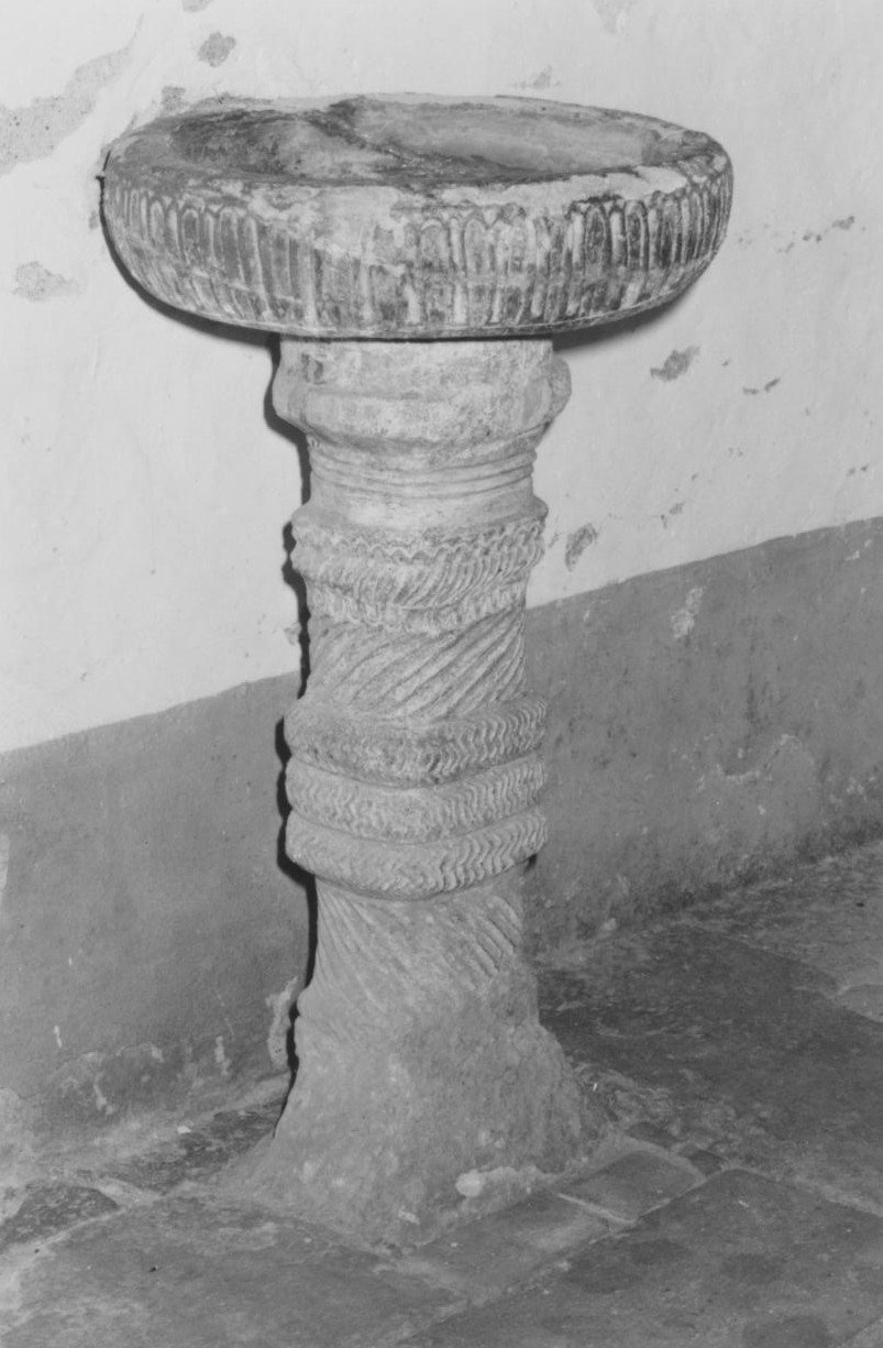 Acquasantiera
