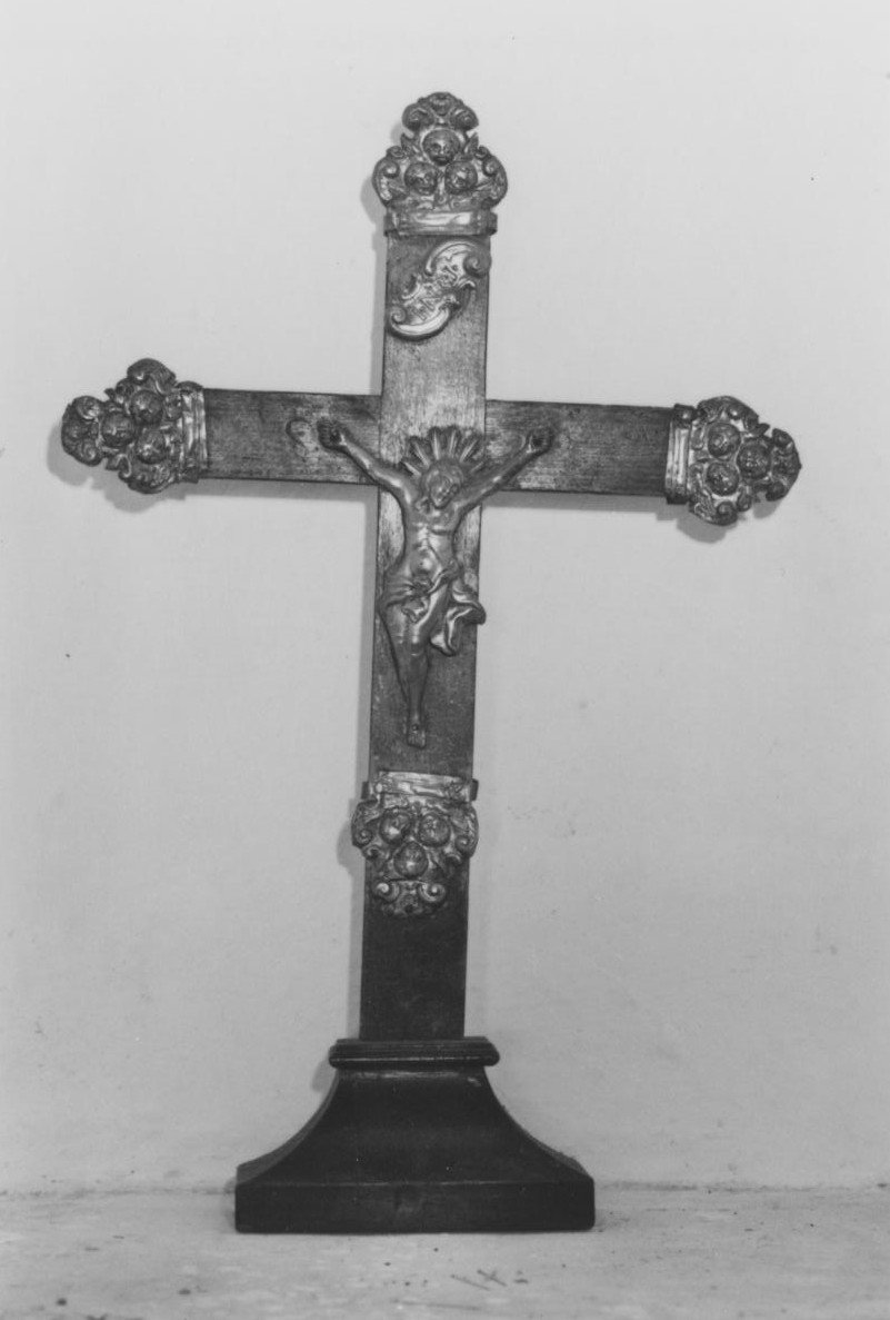 Croce d'altare