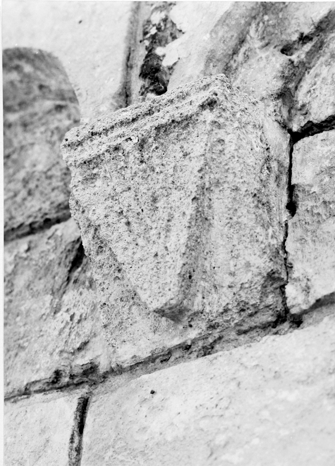 Motivo decorativo (mensola architettonica)