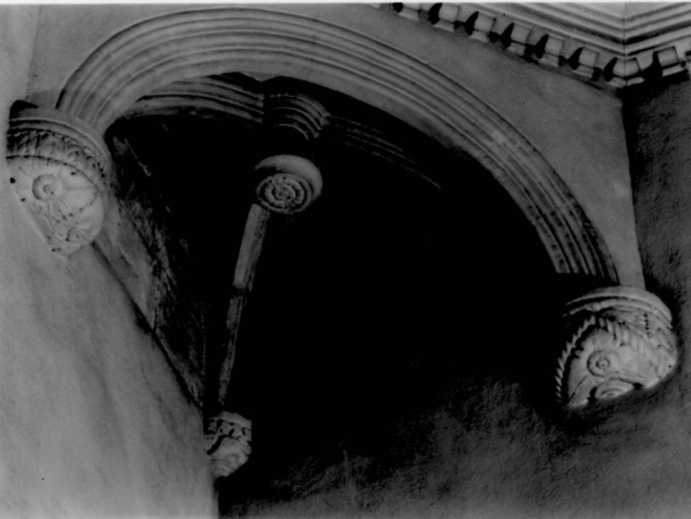Costolone di volta, serie
