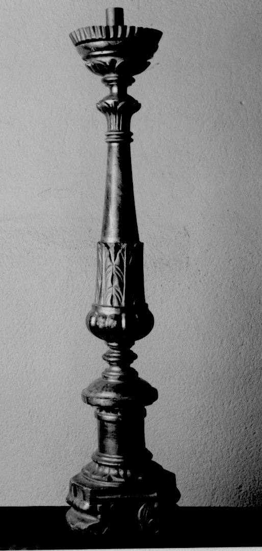 Candelabro, serie