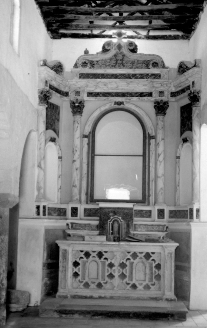 Altare