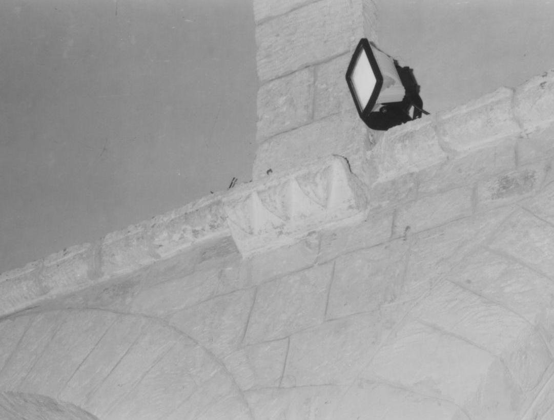 Cornice architettonica, serie
