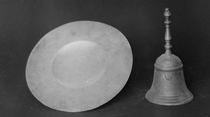 Campanello d'altare