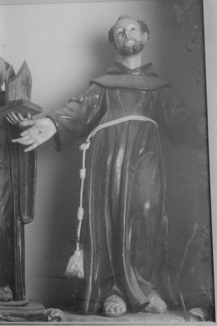 San francesco d'assisi (statua)