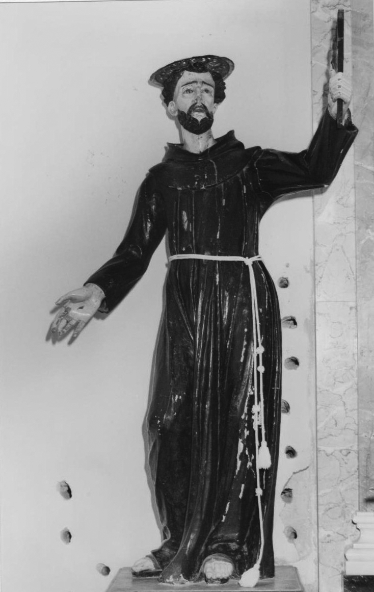 San francesco d'assisi (statua)