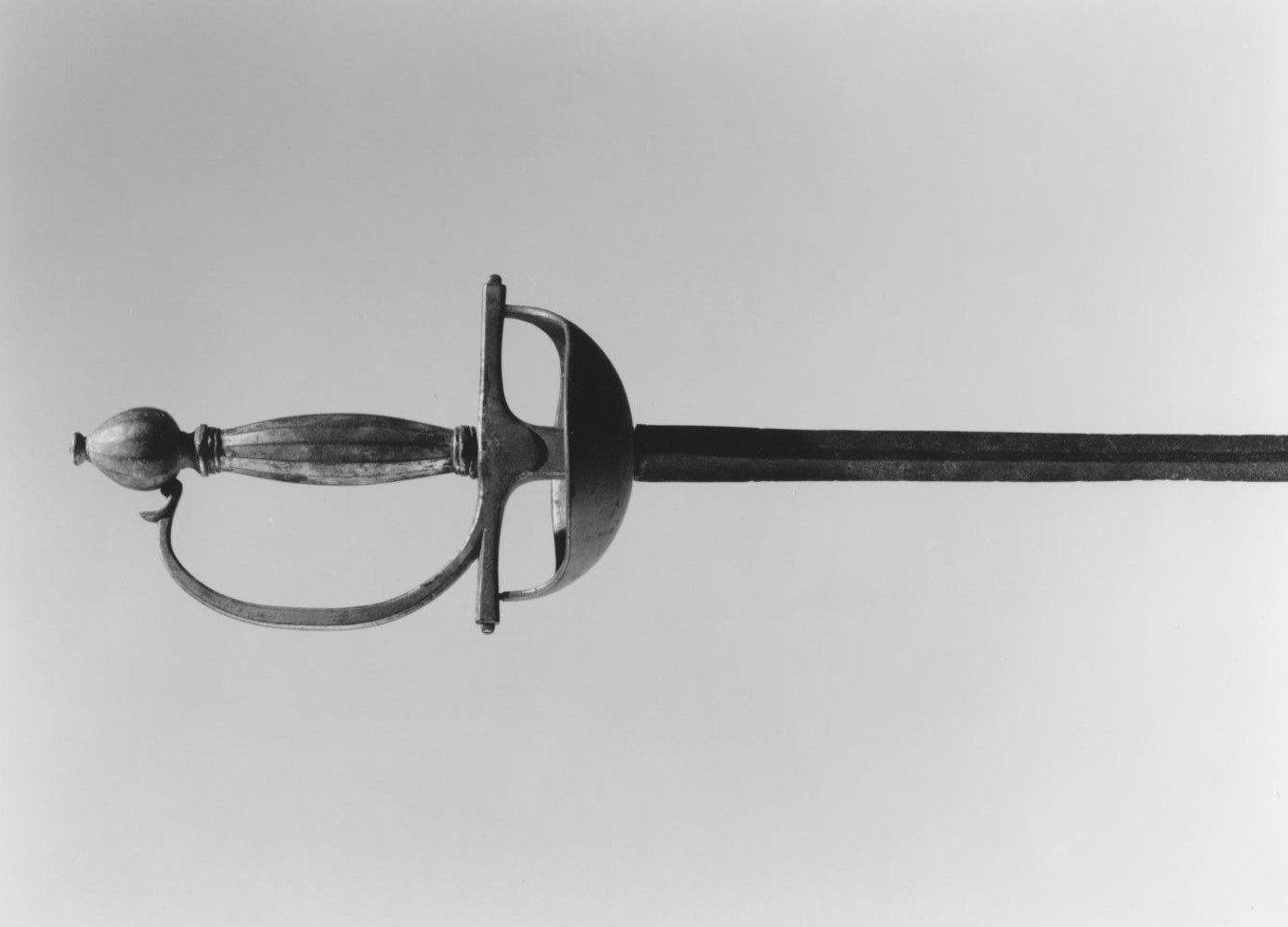 Spada da lato - a tazza