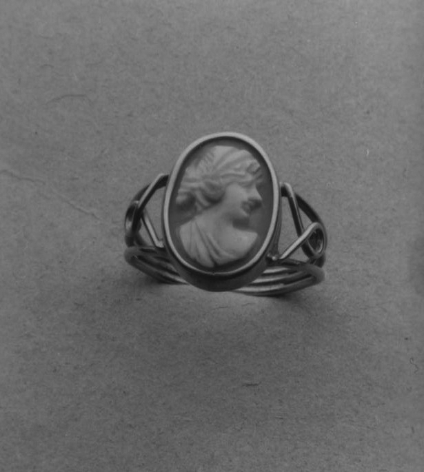 Anello