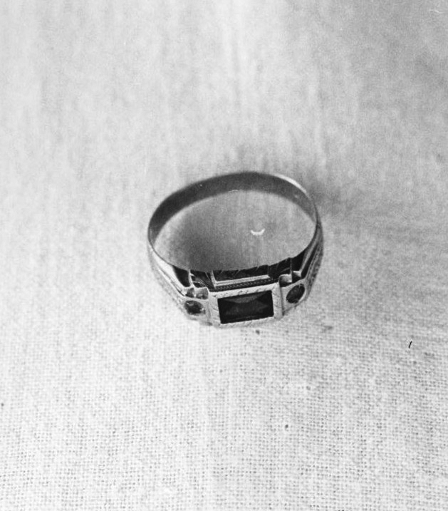 Anello