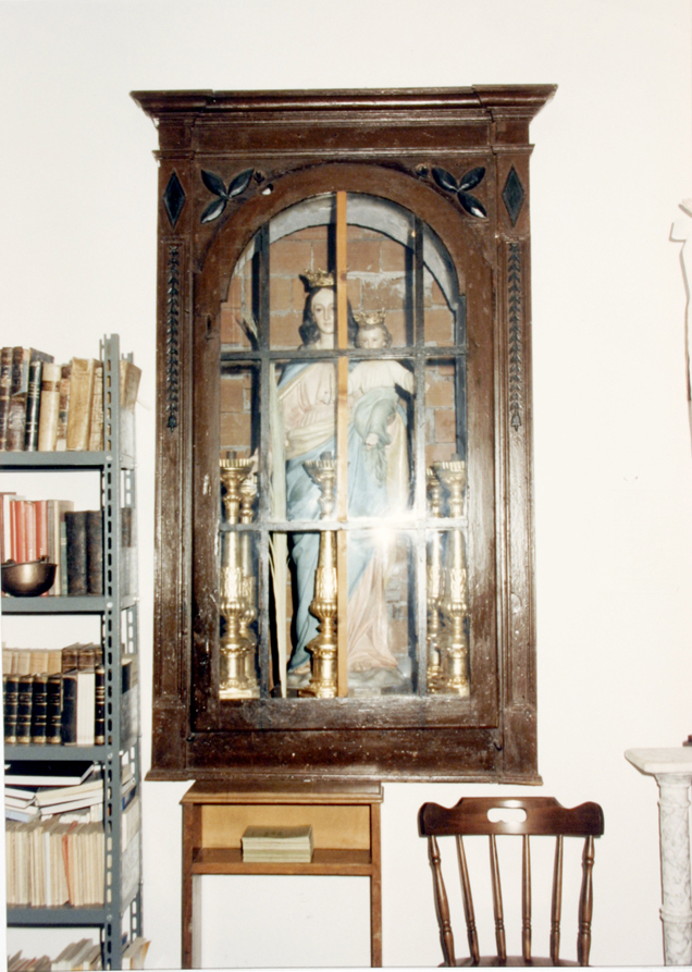 Mostra di nicchia