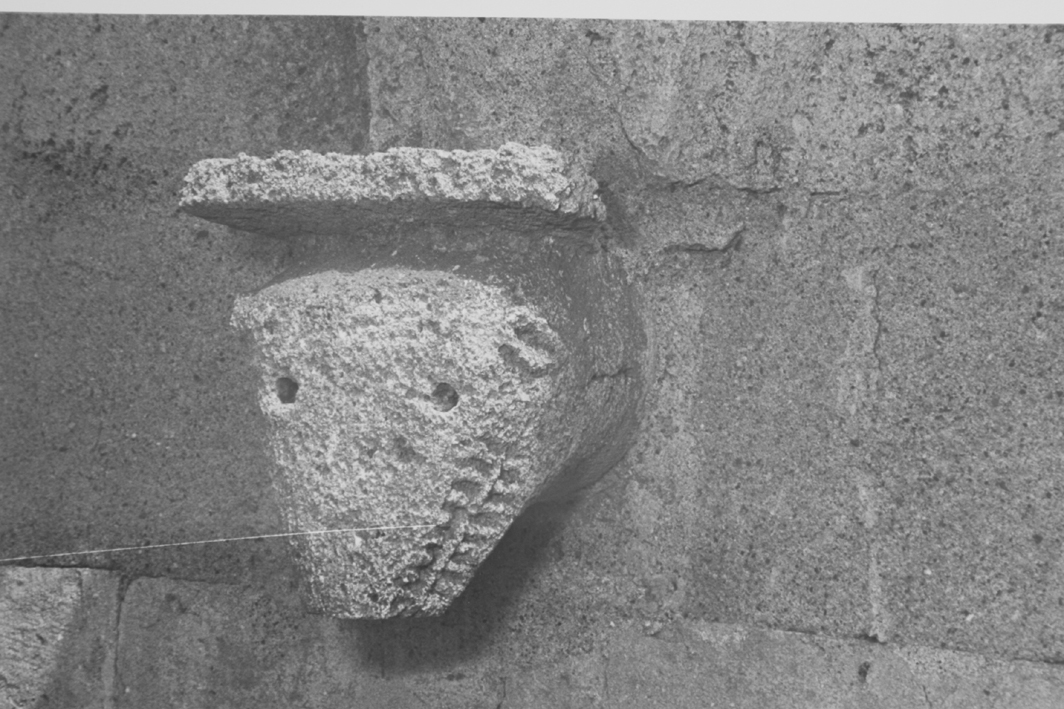 Motivo decorativo zoomorfo (mensola architettonica)