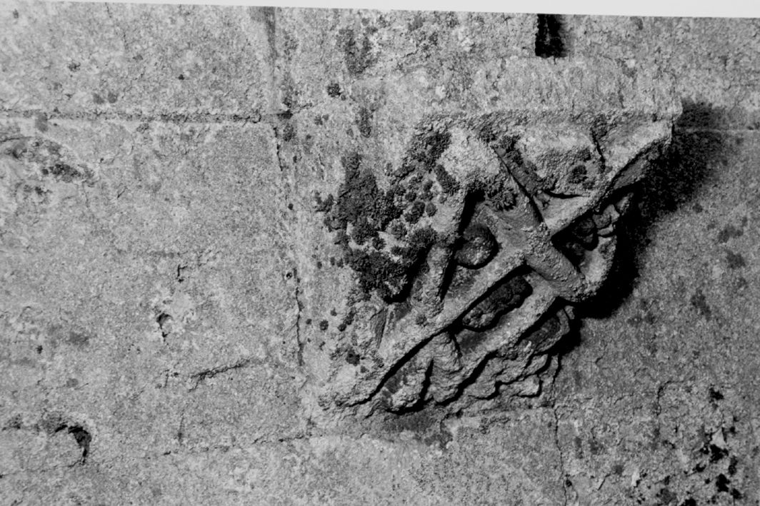 Motivo decorativo geometrico (mensola architettonica)