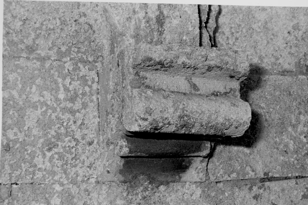 Motivo decorativo geometrico (mensola architettonica)