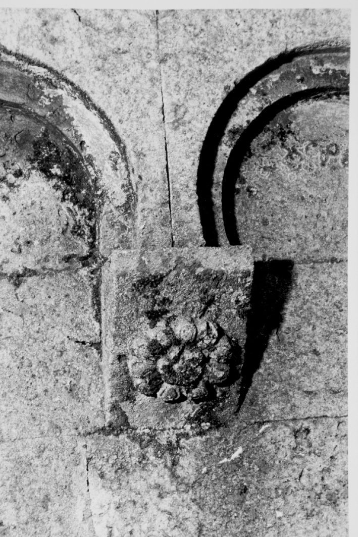 Motivo decorativo fitomorfo (mensola architettonica)