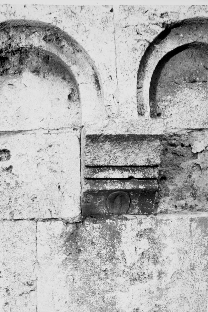 Motivo decorativo geometrico (mensola architettonica)