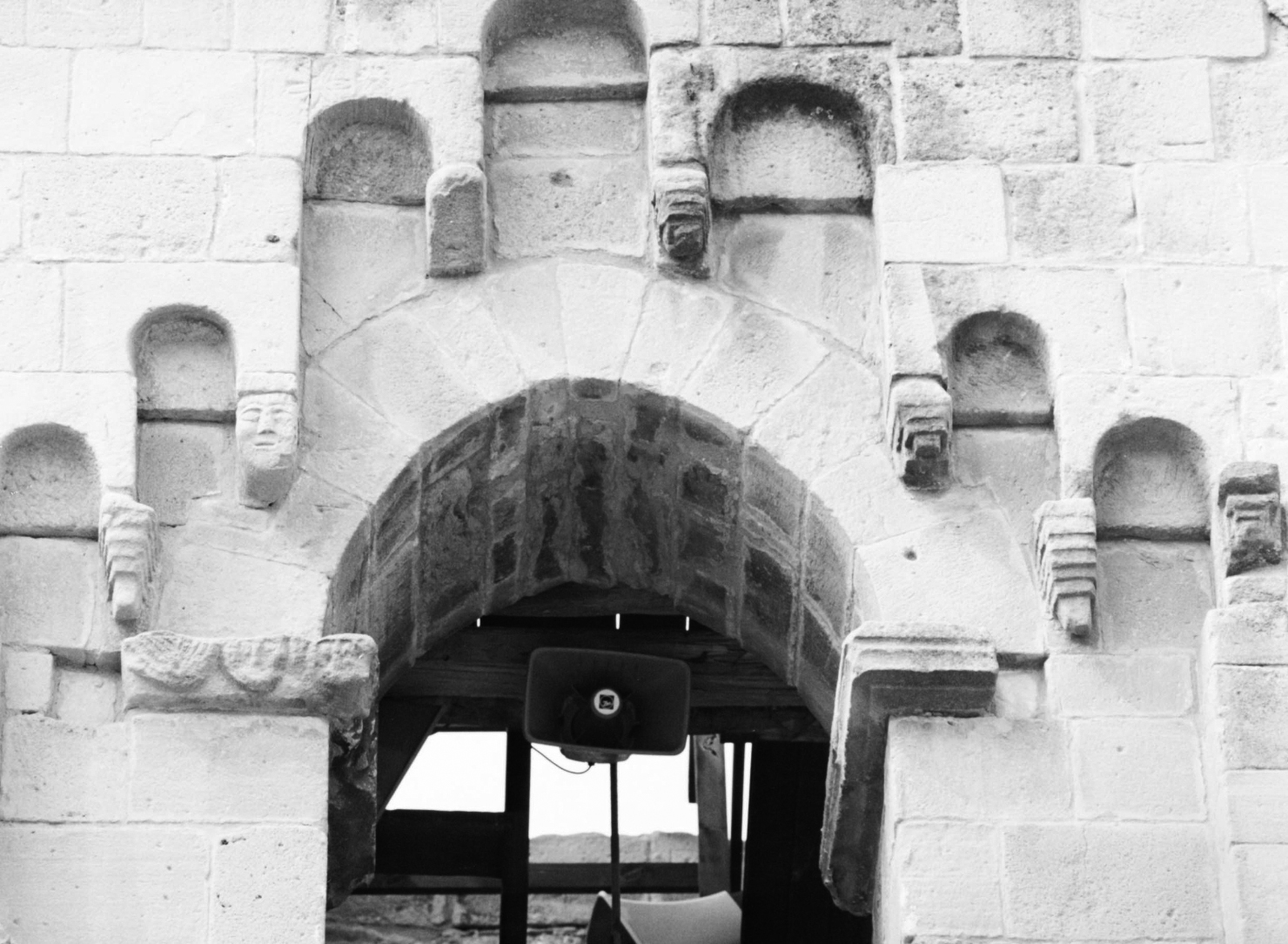 Mensola architettonica, serie