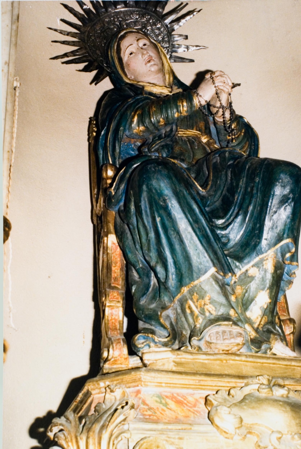 Madonna in trono (statua)