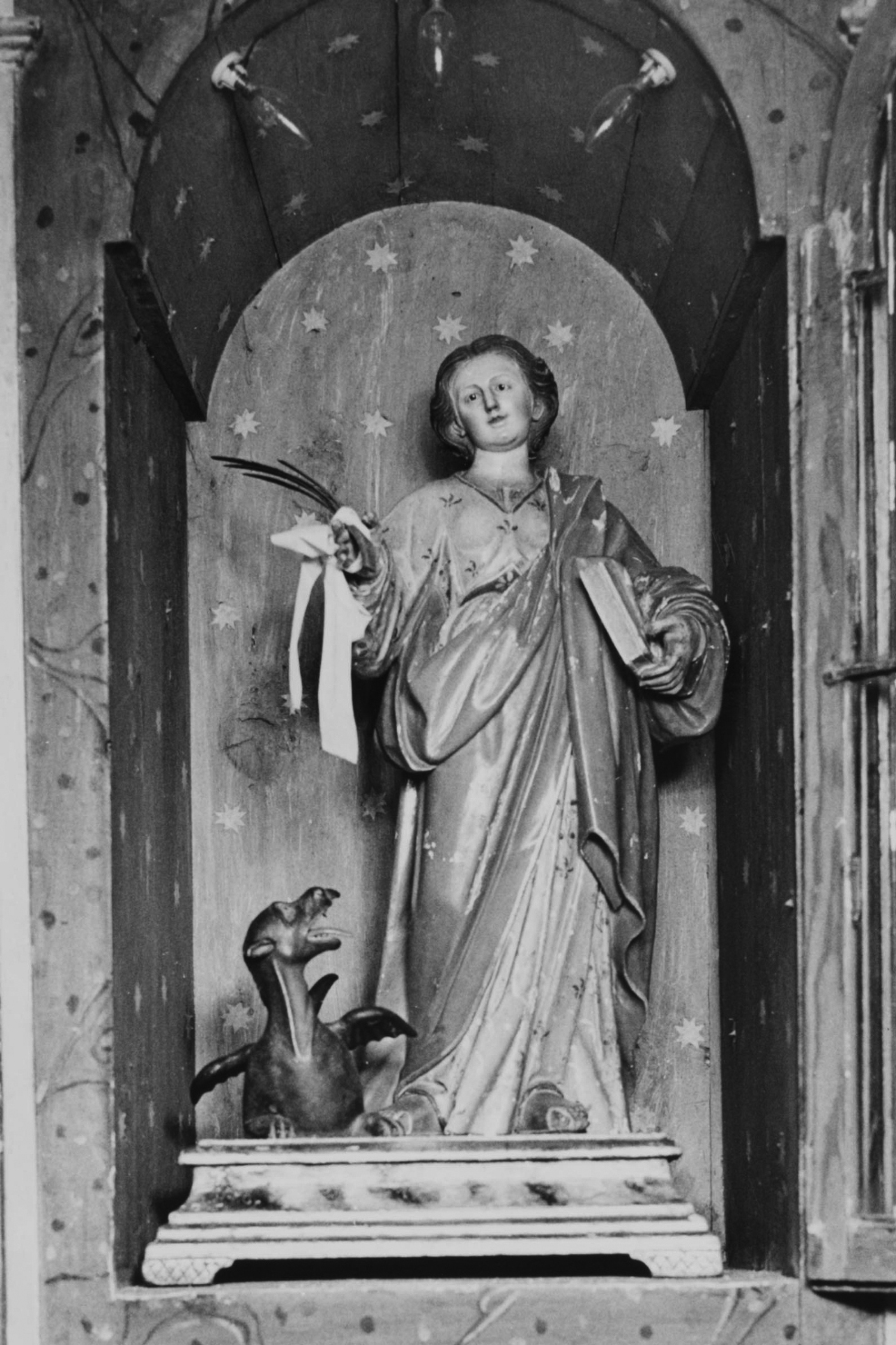 Santa margherita d'antiochia (statua)