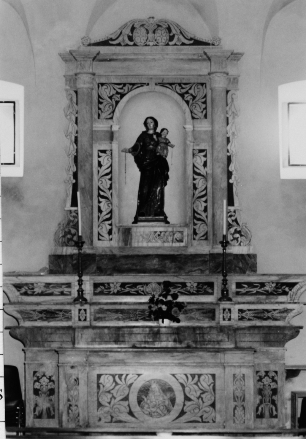 Altare