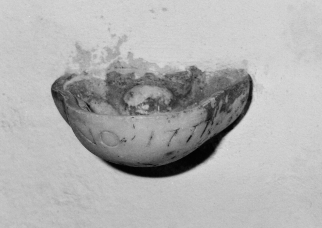 Acquasantiera - da parete