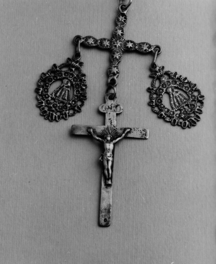 Croce di corona di rosario