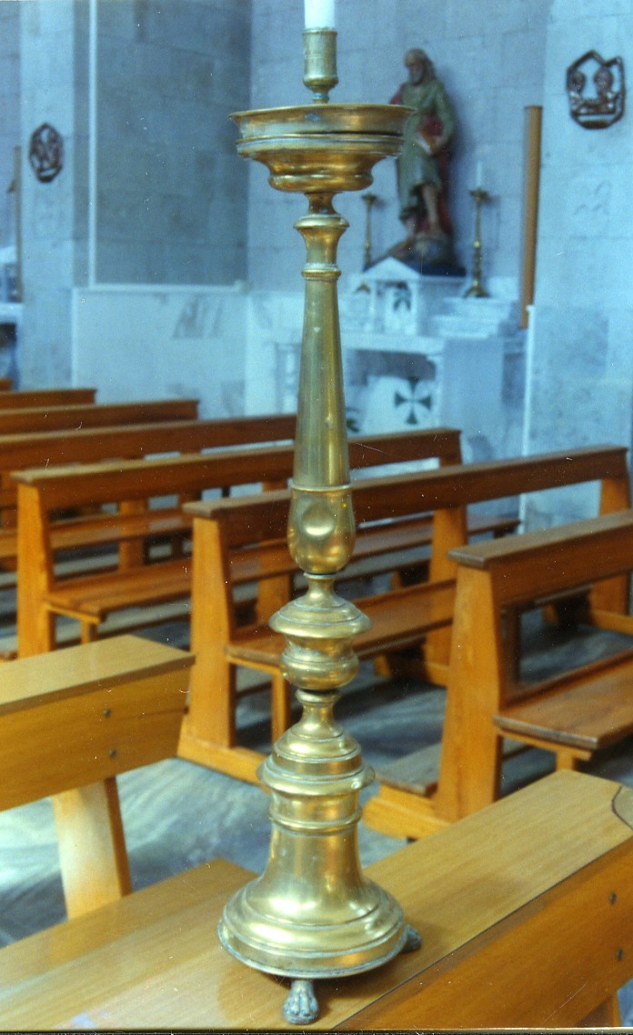 Candelabro, serie