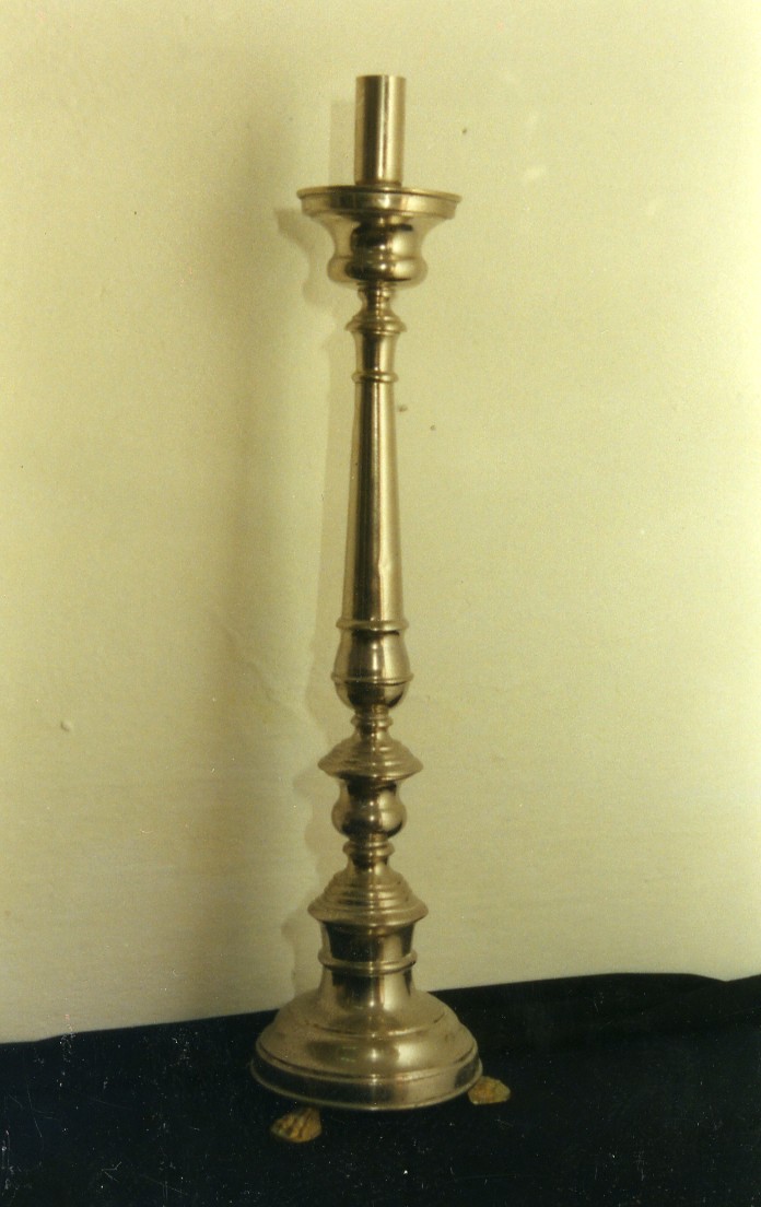 Candeliere, serie