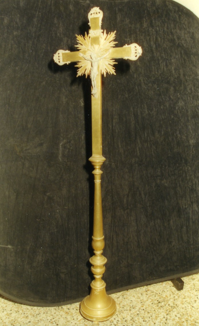Croce d'altare