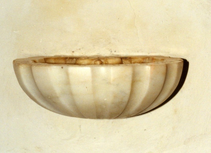 Acquasantiera, coppia