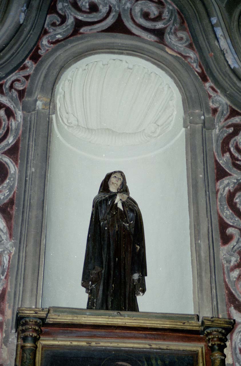 Santa rosa da viterbo (statua)