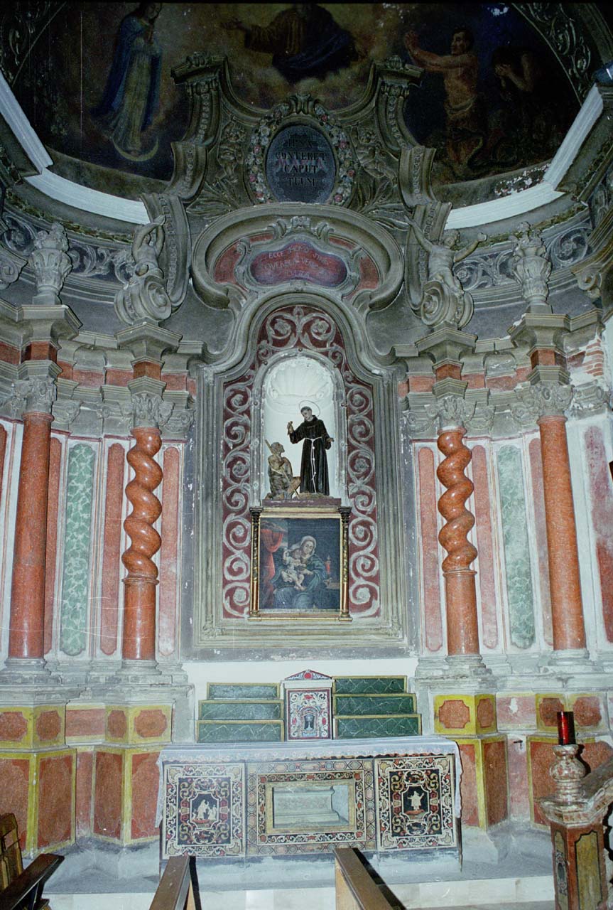 Altare