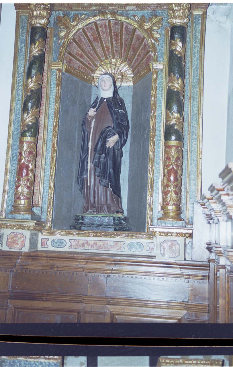 Sant'elisabetta d'ungheria (statua)