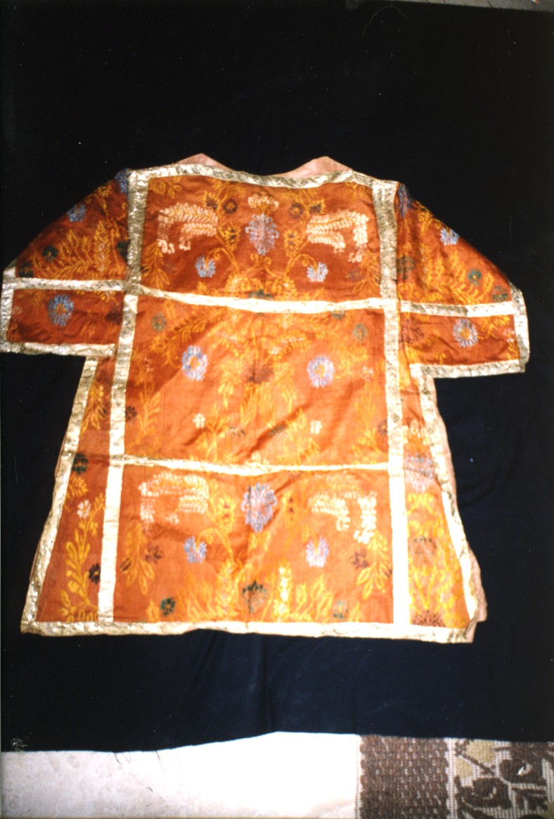 Paramento liturgico, serie