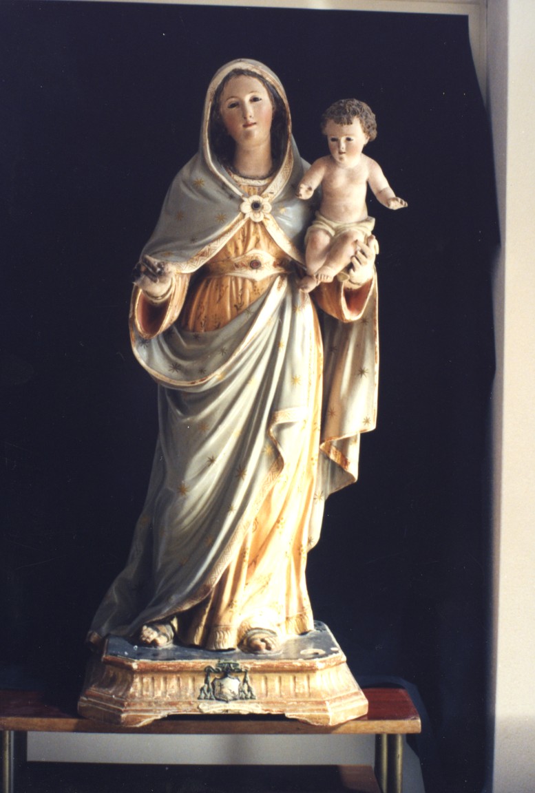 Madonna con bambino (statua)