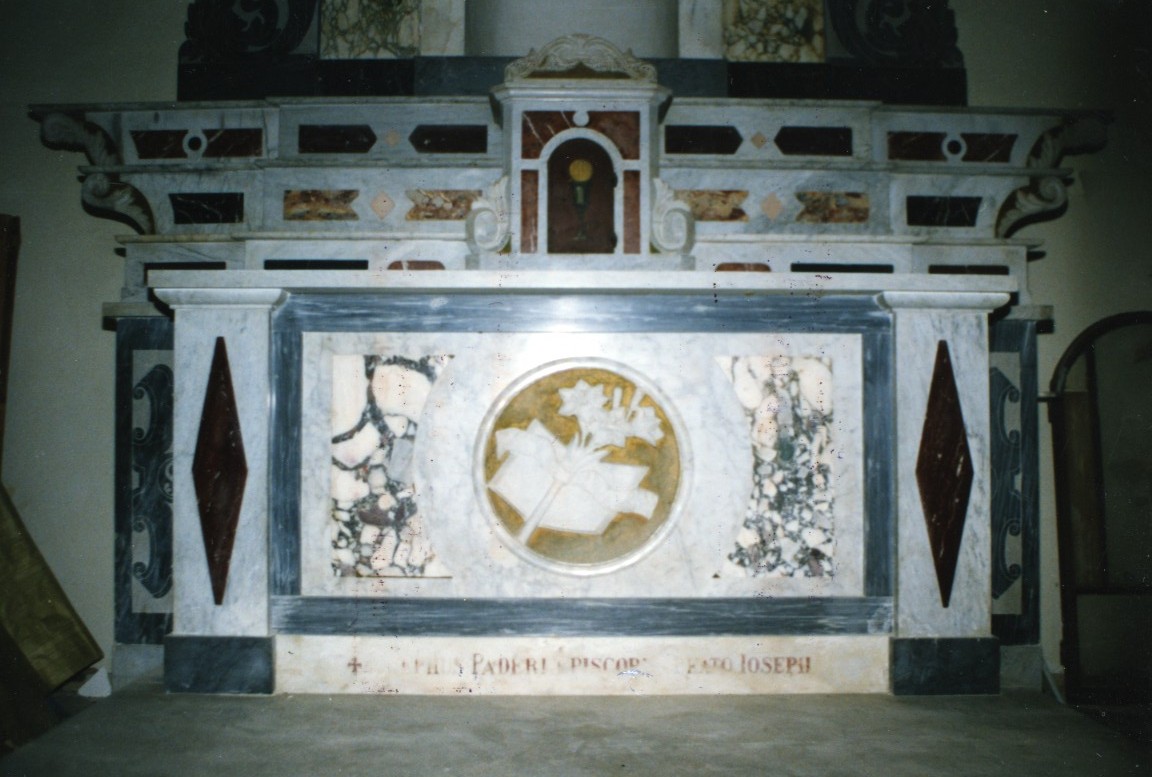 Altare