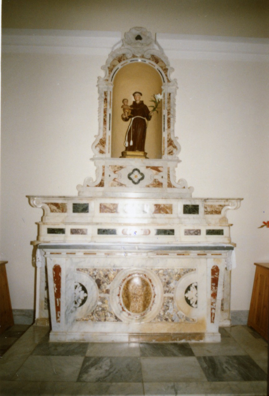 Altare