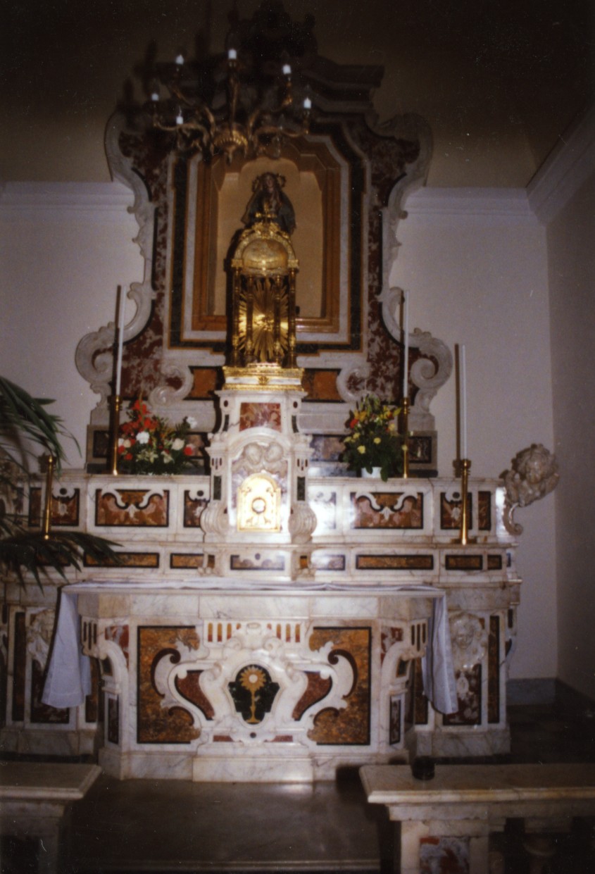 Altare