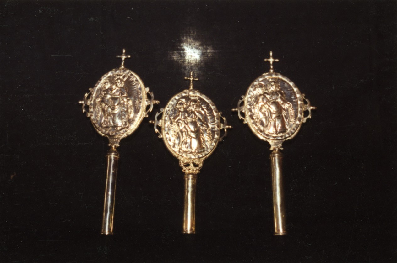 Emblema di confraternita, serie