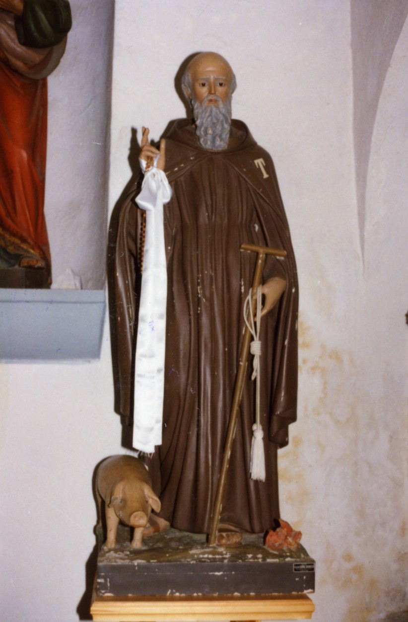 Sant'antonio abate (statua)